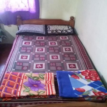 Family Homestay Madikeri Eksteriør billede
