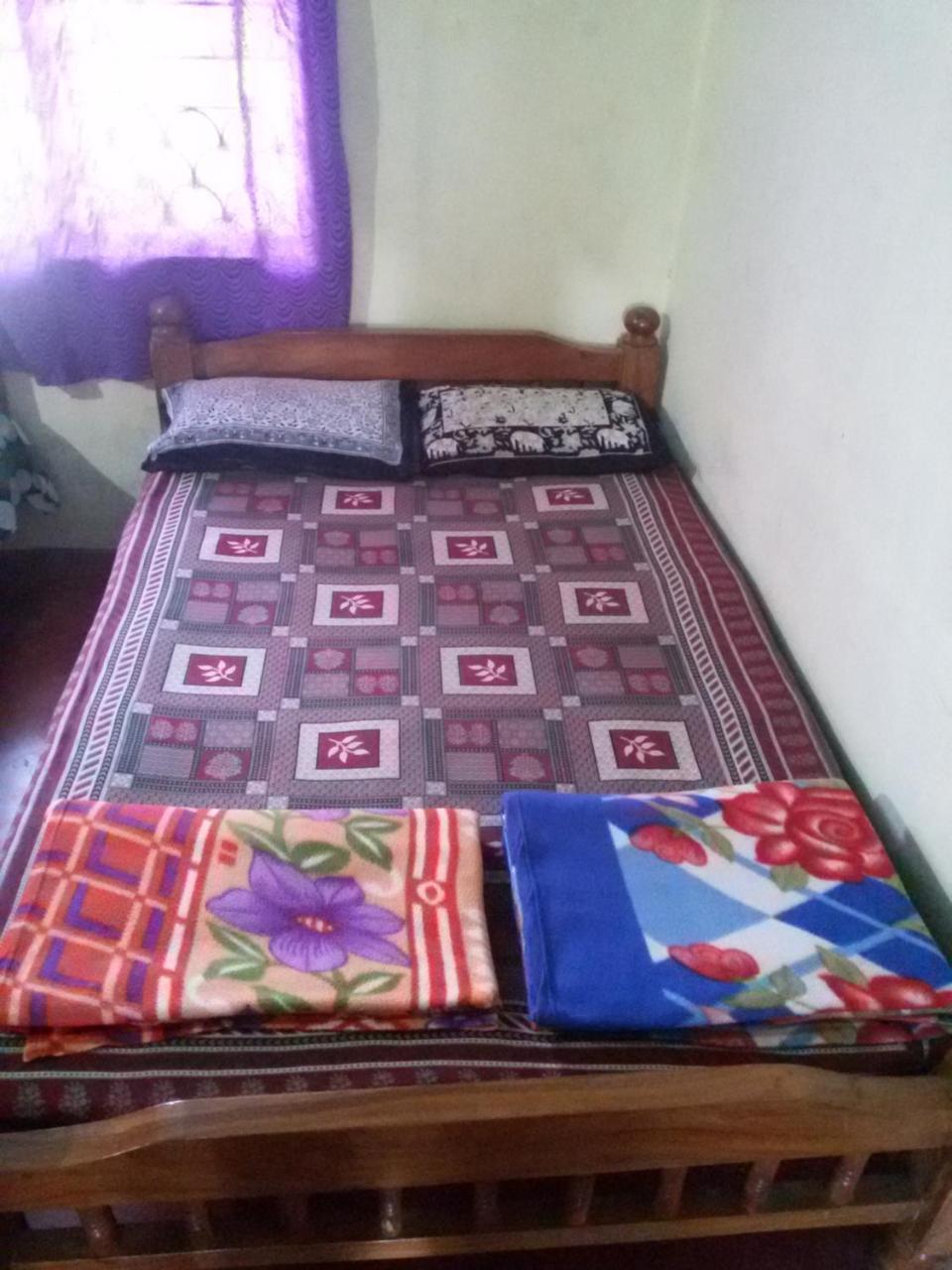 Family Homestay Madikeri Eksteriør billede